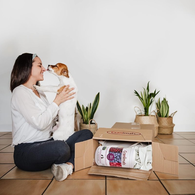 Cranimals Very Berry Antioxidant Dog and Cat Supplement with Organic Superfood Berry extracts, 6 Month Supply - 454 g/ 1 Lb Jar, Suitable for Dogs and Cats.