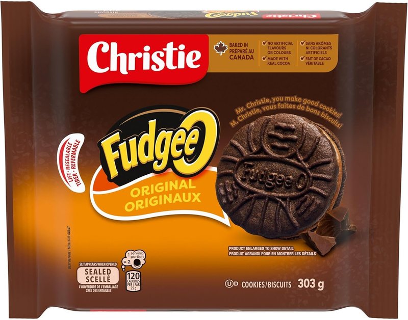 Fudgee-O Chocolatey Creme Filled Sandwich Cookies, 303 g, Baked in Canada
