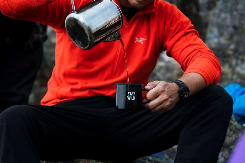 Canadian Heritage Roasting Company Coffee - Grizzly - Medium Whole Bean Coffee - Bold But Not Bitter With Tasting Notes Of Dark Chocolate And Smoke. - Perfect For French Press, Espresso, Mocha Pot - 340g Grizzly - Dark Chocolate 340 g (Pack of 1)